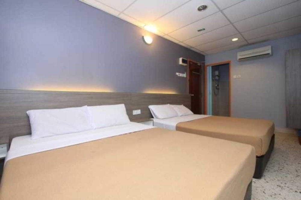 Yellow Mansion Hotel Malacca Esterno foto