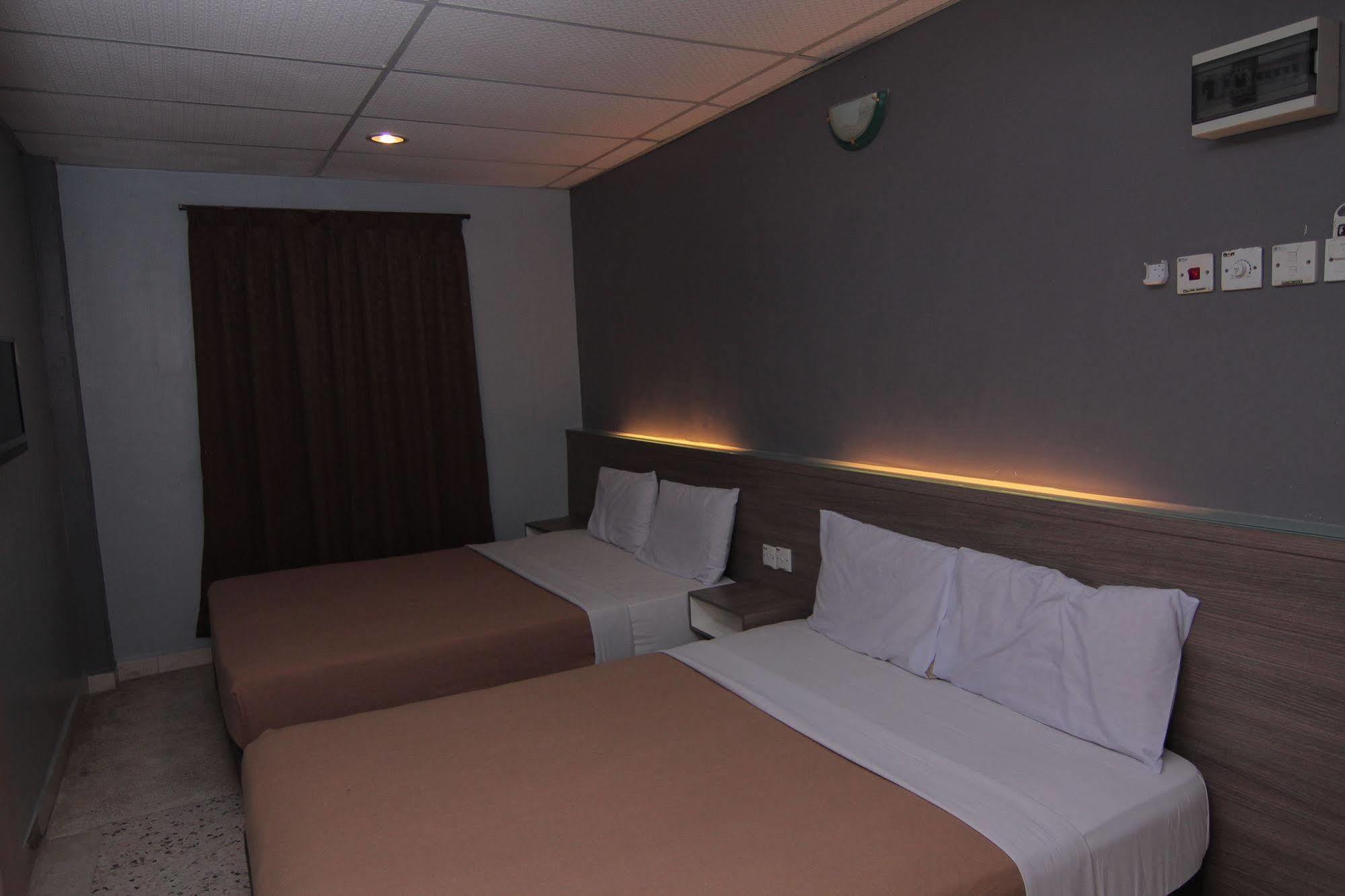 Yellow Mansion Hotel Malacca Esterno foto